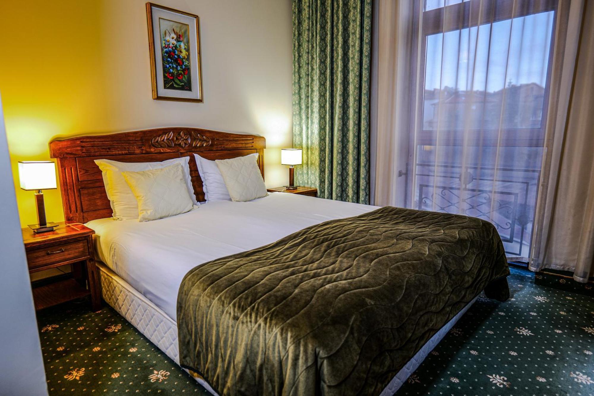 Retro Hotel Chaskowo Zewnętrze zdjęcie